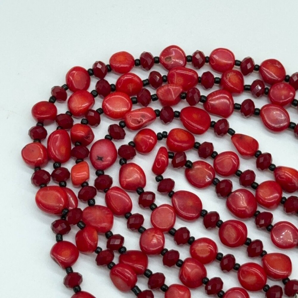 Natural Stone Red Triple Layer Necklace Glass Faceted & Black Spacer Beads 16" - Picture 5 of 6